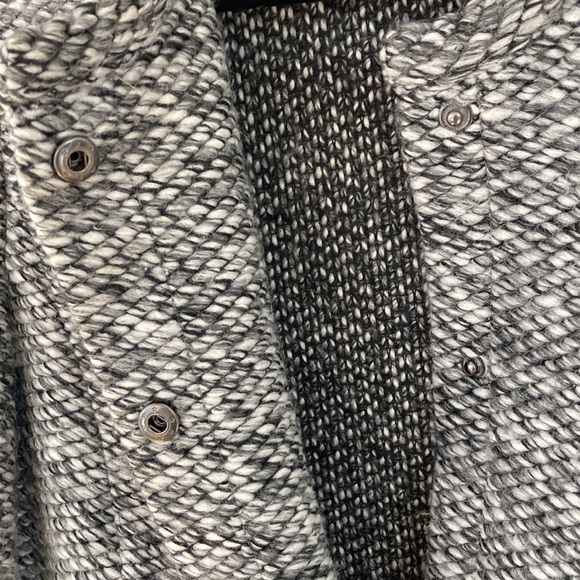 Loft soft knitted jacket with leather trim pockets - Picture 4 of 7